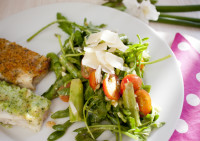 Low Carb mediterraner Spargelsalat