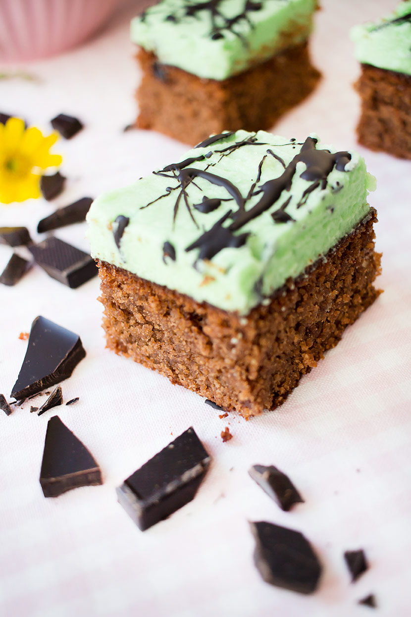 keto_paleo_mint_brownies