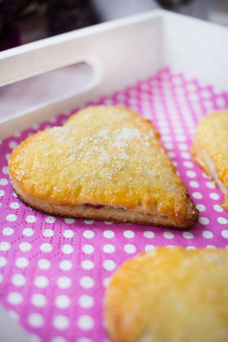 lowcarb_mini_pies_valentinesday_glutenfrei