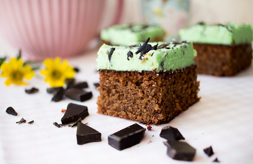 lowcarb_mint_brownies