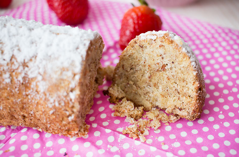 lowcarb_osterlamm_nusskuchen