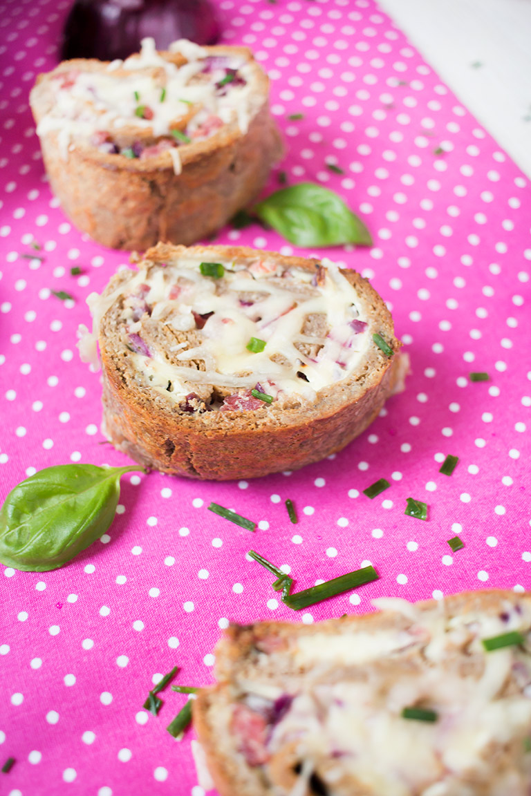 lowcarb_flammkuchen_schnecke