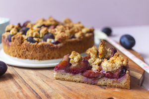 Pflaumen-Streusel-Kuchen (Low Carb, glutenfrei)