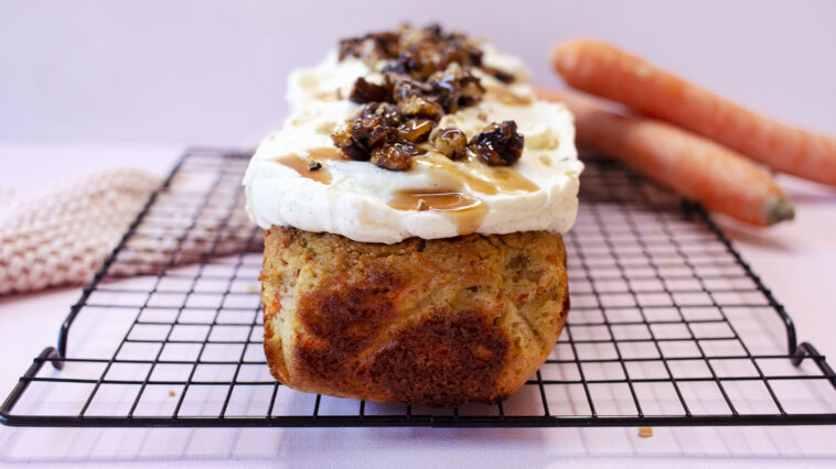 Low-Carb Möhrenkuchen ohne Zucker Rezept