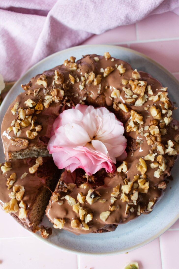 Saftiger Nusskuchen aus einfachen Zutaten (Low-Carb, glutenfrei) – Low ...