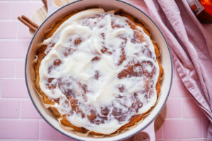 Viraler Zimtschnecken Kuchen in der Low-Carb Version