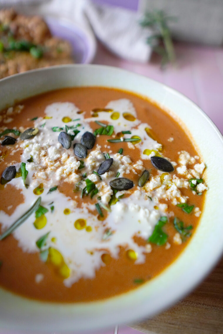 Geröstete Auberginensuppe (Low-Carb, glutenfrei) mit Naan – Low Carb ...