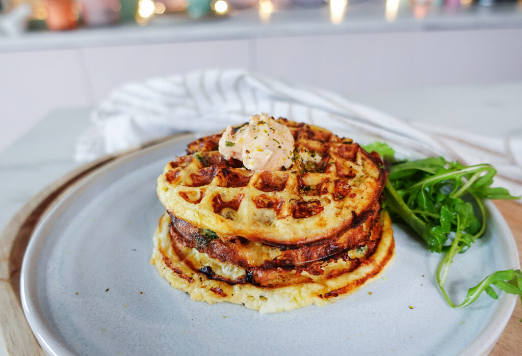 Herzhafte Frühstückswaffeln, Low-Carb, eiweißreich und super lecker!