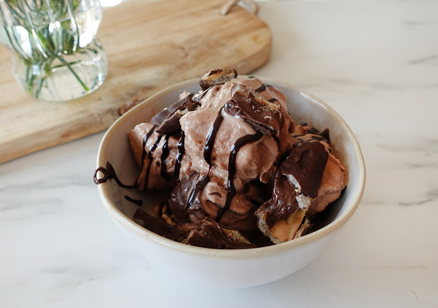 Zuckerfreies Nuss-Nougat-Eis